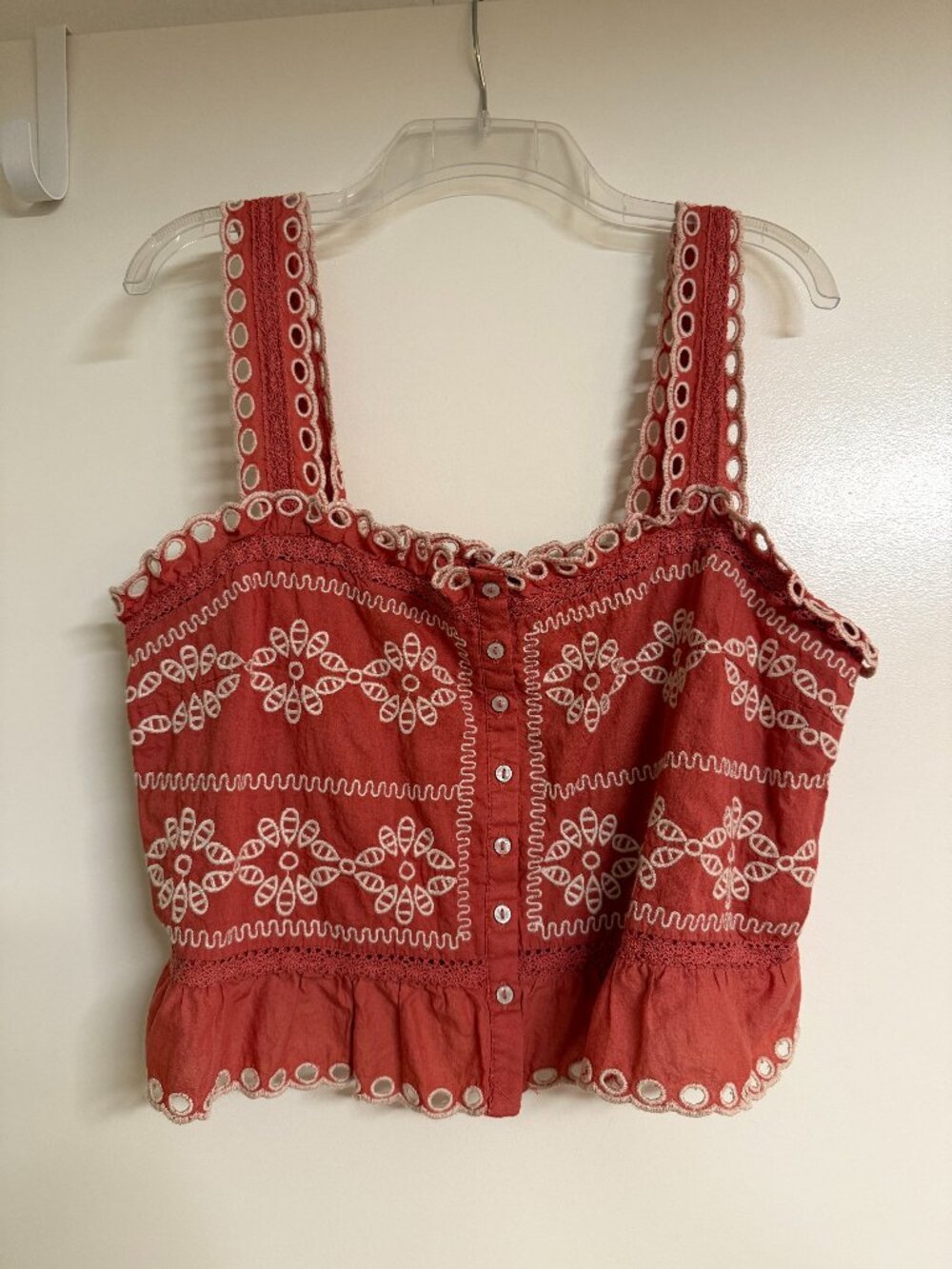 American Eagle Detailed Crop Take - M